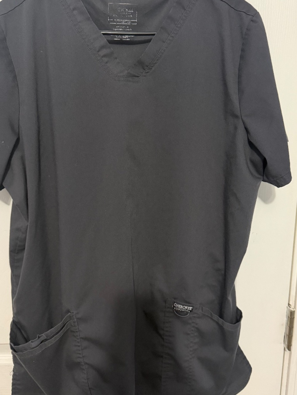 Scrub Set - Picture 2 of 4